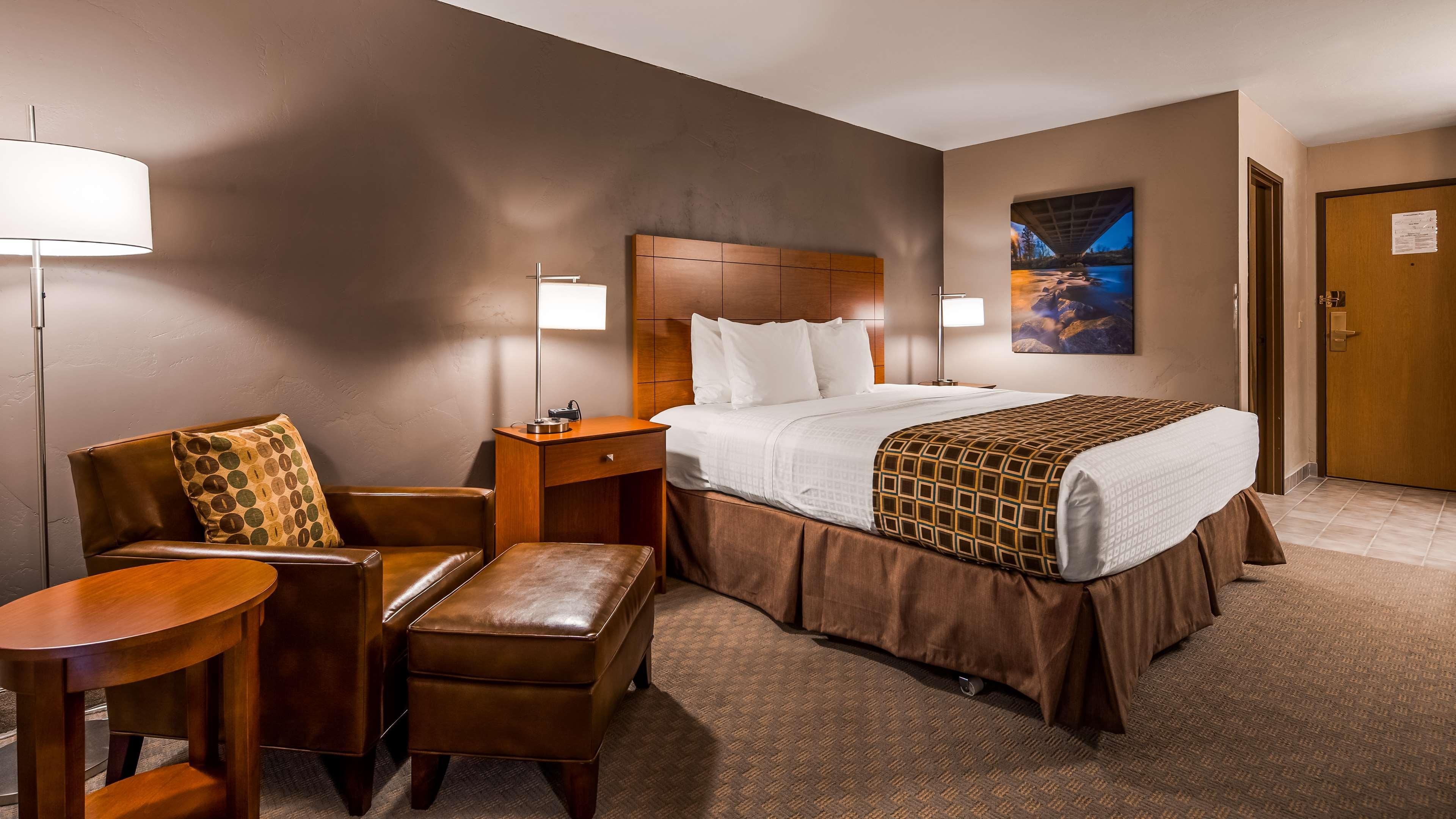 Best Western Inn At The Rogue Rogue River Εξωτερικό φωτογραφία