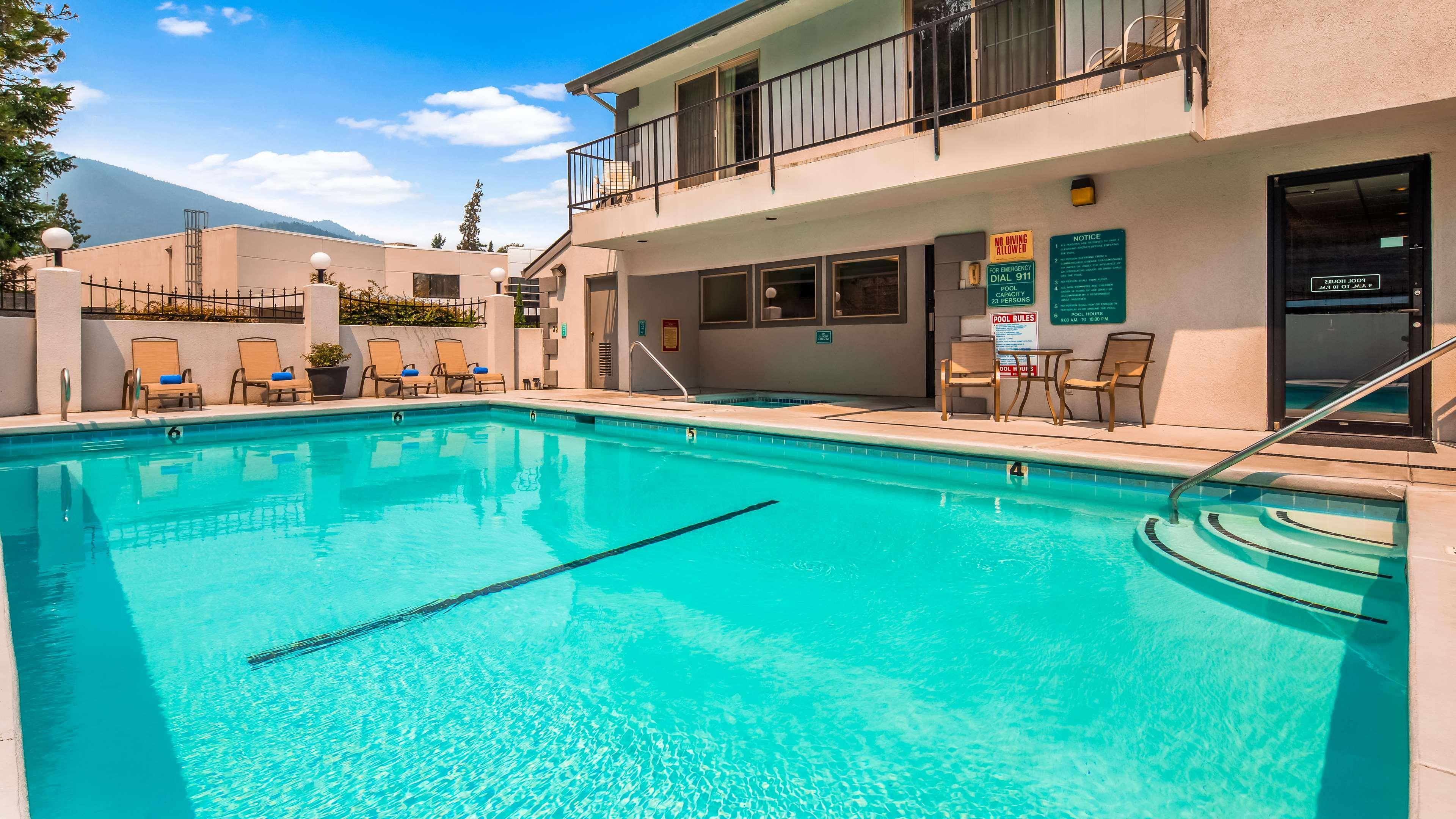 Best Western Inn At The Rogue Rogue River Εξωτερικό φωτογραφία