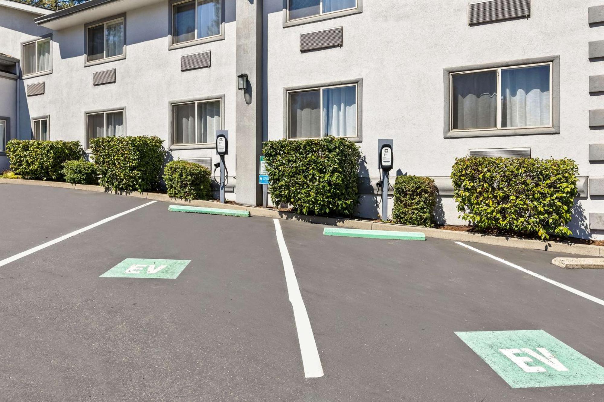 Best Western Inn At The Rogue Rogue River Εξωτερικό φωτογραφία