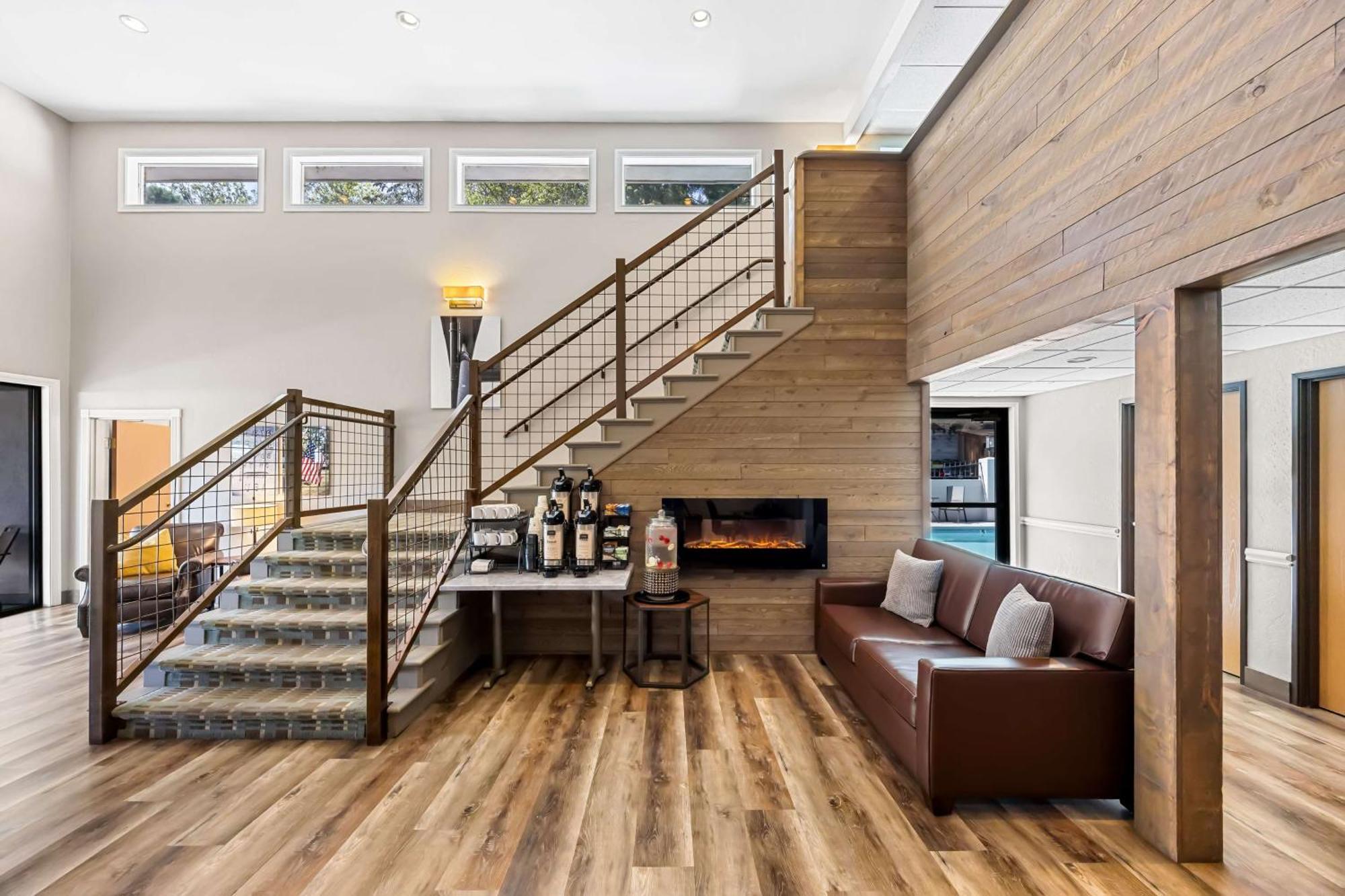 Best Western Inn At The Rogue Rogue River Εξωτερικό φωτογραφία