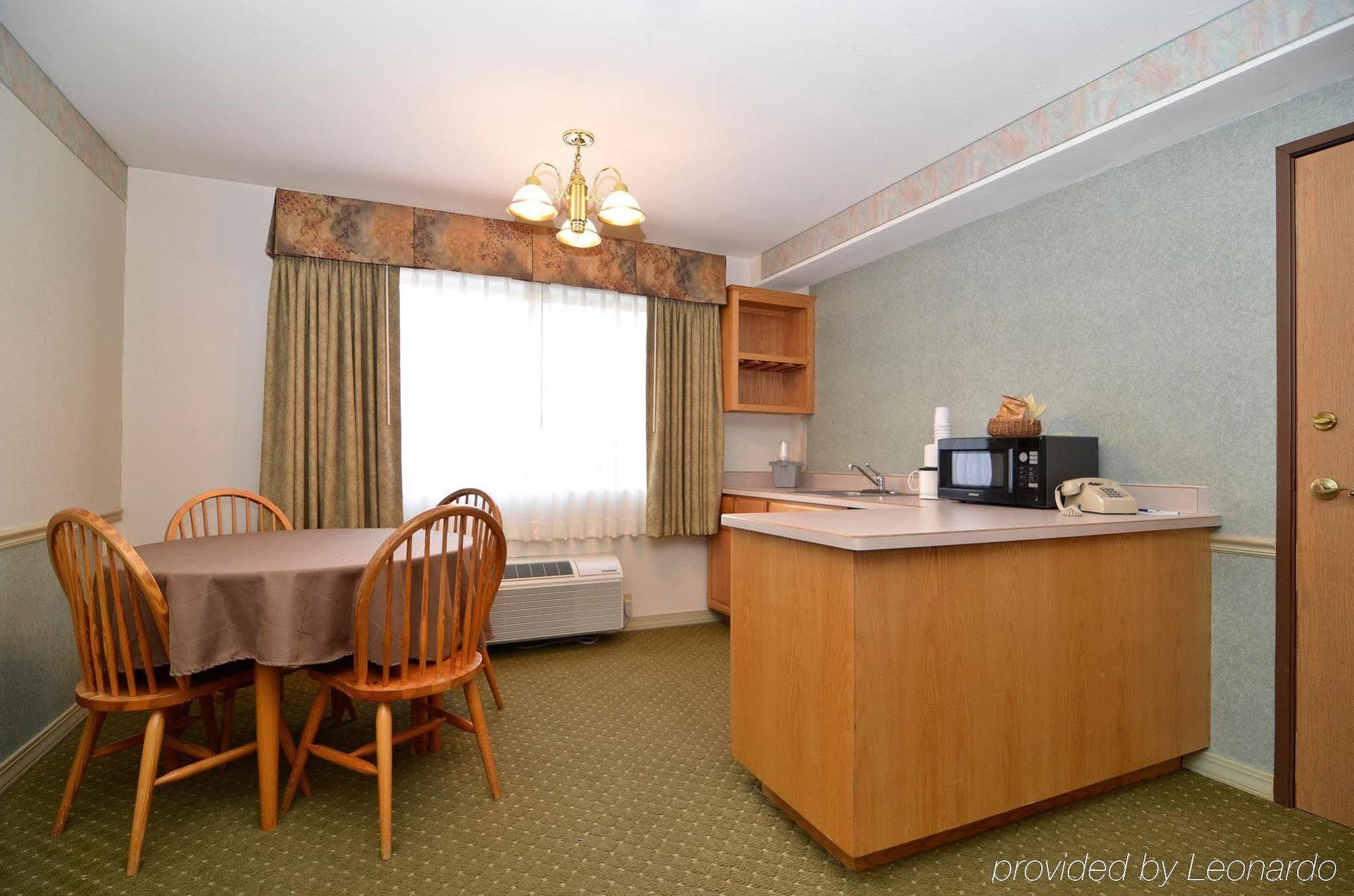 Best Western Inn At The Rogue Rogue River Δωμάτιο φωτογραφία